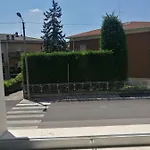 Minihouselarissa Diverona 3*