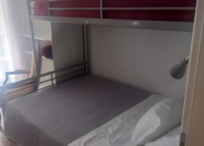 Minihouselarissa Diverona Гостевой дом Верона