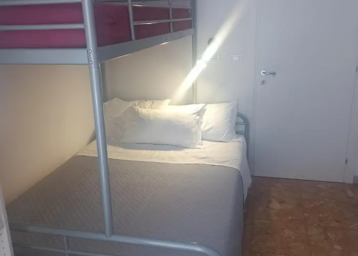 Minihouselarissa Diverona Гостевой дом Верона