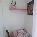 Minihouselarissa Diverona Gæstehus