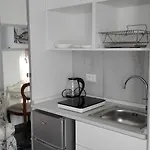 Minihouselarissa Diverona 3*