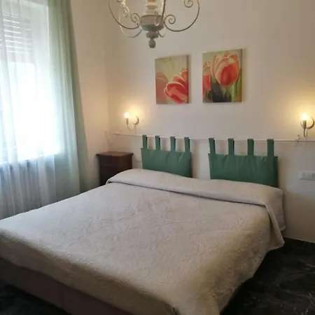 Minihouselarissa Diverona 3* Verona