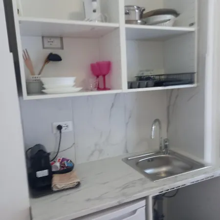 Minihouselarissa Diverona