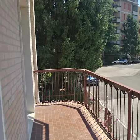 Minihouselarissa Diverona Verona